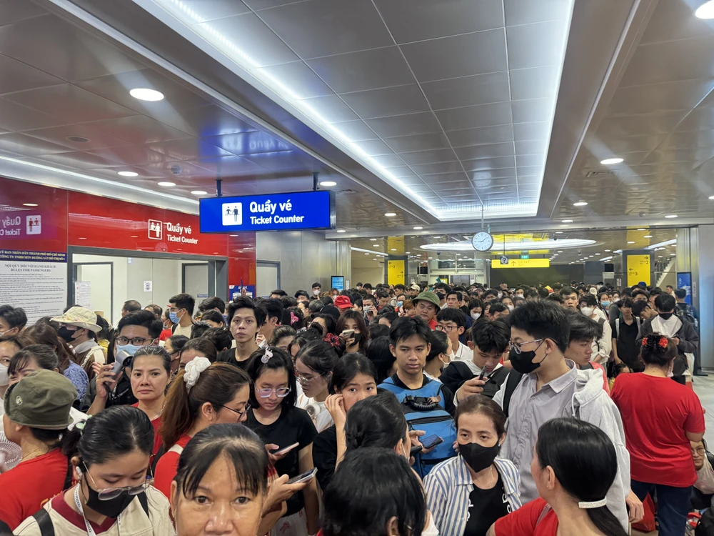 Tuyến metro số 1 đang nhận được sự yêu thích của người dân TP.HCM