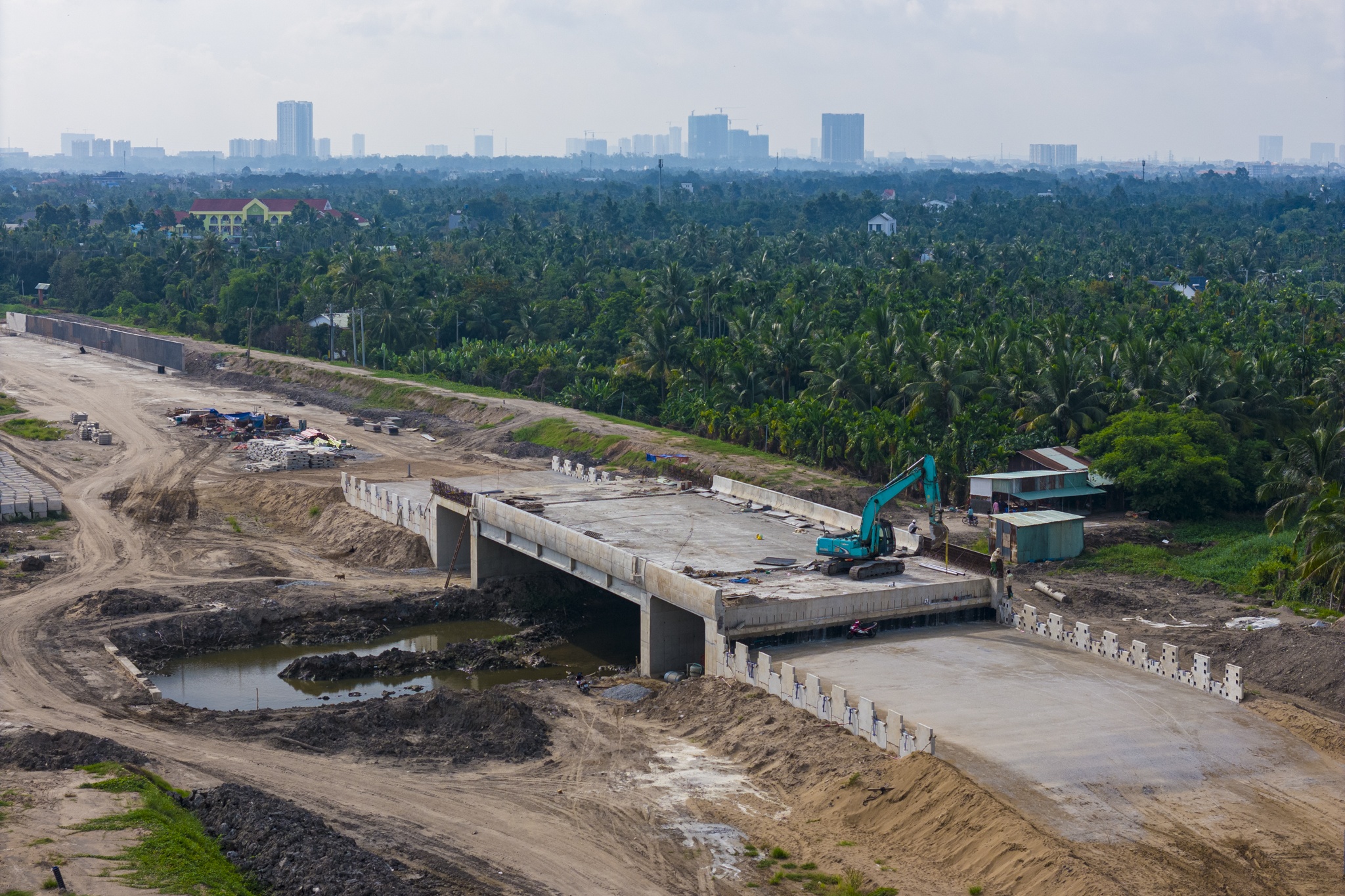 Các hạng mục phụ trợ đang được hoàn thiện đồng bộ
